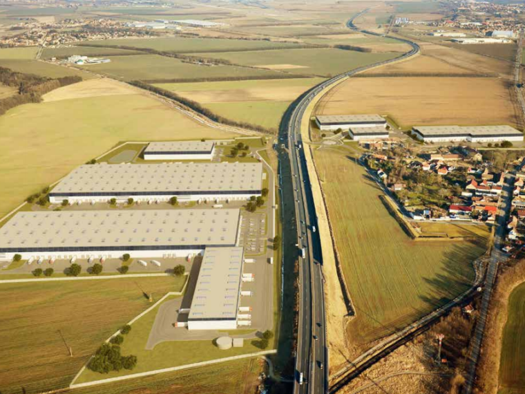 Poradenství Panattoni a realitnímu investorovi AEW při výstavbě moderní distribuční haly pro česko-slovenskou společnost ViaPharma