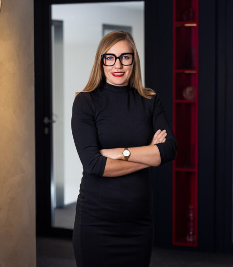 JUDr. Lenka Ostró, LL.M.