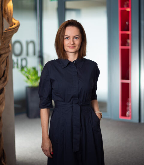 Mgr. Elena  Jarolímková