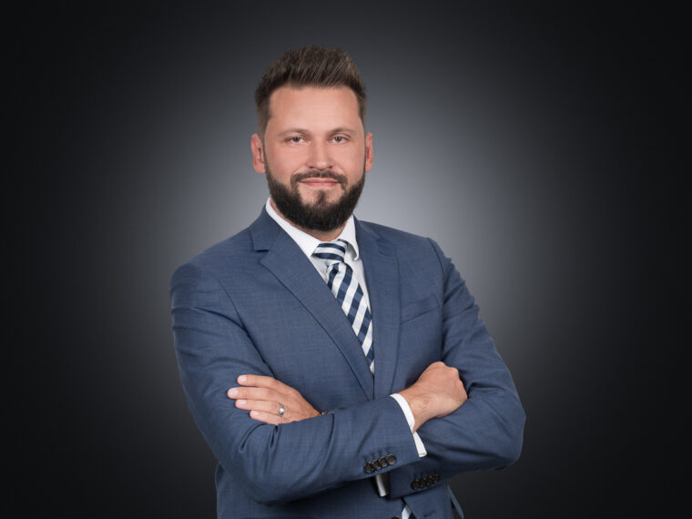 Tým HAVEL & PARTNERS posílil na pozici counsel specialista na oblast pojišťovnictví Michal Smrček