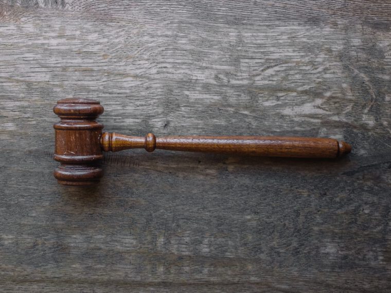 Vzdálená soudní jednání: řešení pro dobu pandemie i po ní