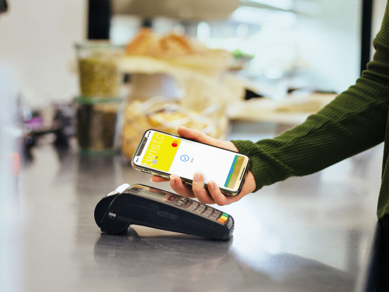 Komplexní poradenství rakouskému investorovi při investici do české platební služby Twisto