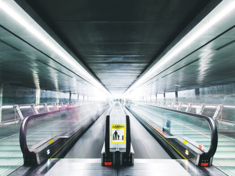 Vyslání zaměstnanců do zahraničí – na co si dát pozor i po rozvolnění krizových opatření?