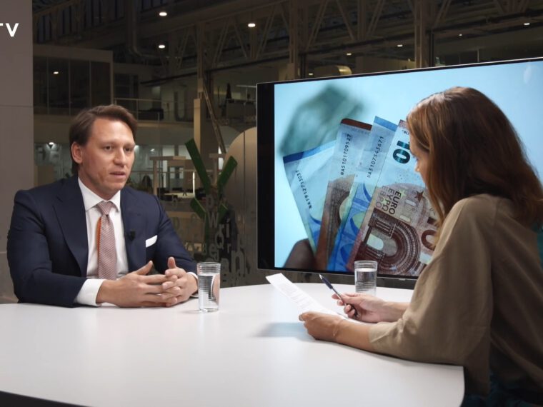 Čabart: 90 miliard v igelitce do banky? Podezřelé, ale praní špinavých peněz to není