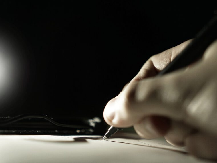 Aktualizované nástroje na prenos osobných údajov do krajín mimo EÚ – štandardné zmluvné doložky verzia 2021: rok a štvrť na uzatvorenie novej zmluvy