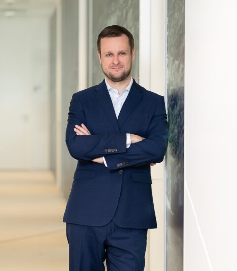 Mgr. Tomáš  Novák