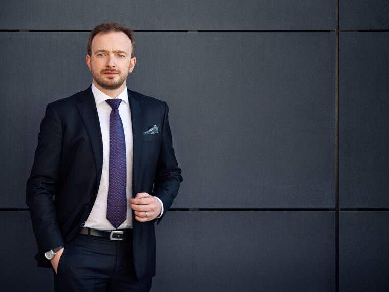 Štěpán Štarha sa stal spoločníkom Havel & Partners, Jiří Kunášek jej partnerom