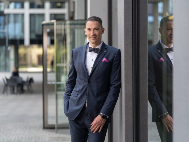 Nefunkční stavební řízení je sdílený problém celé společnosti, říká F. Korbel